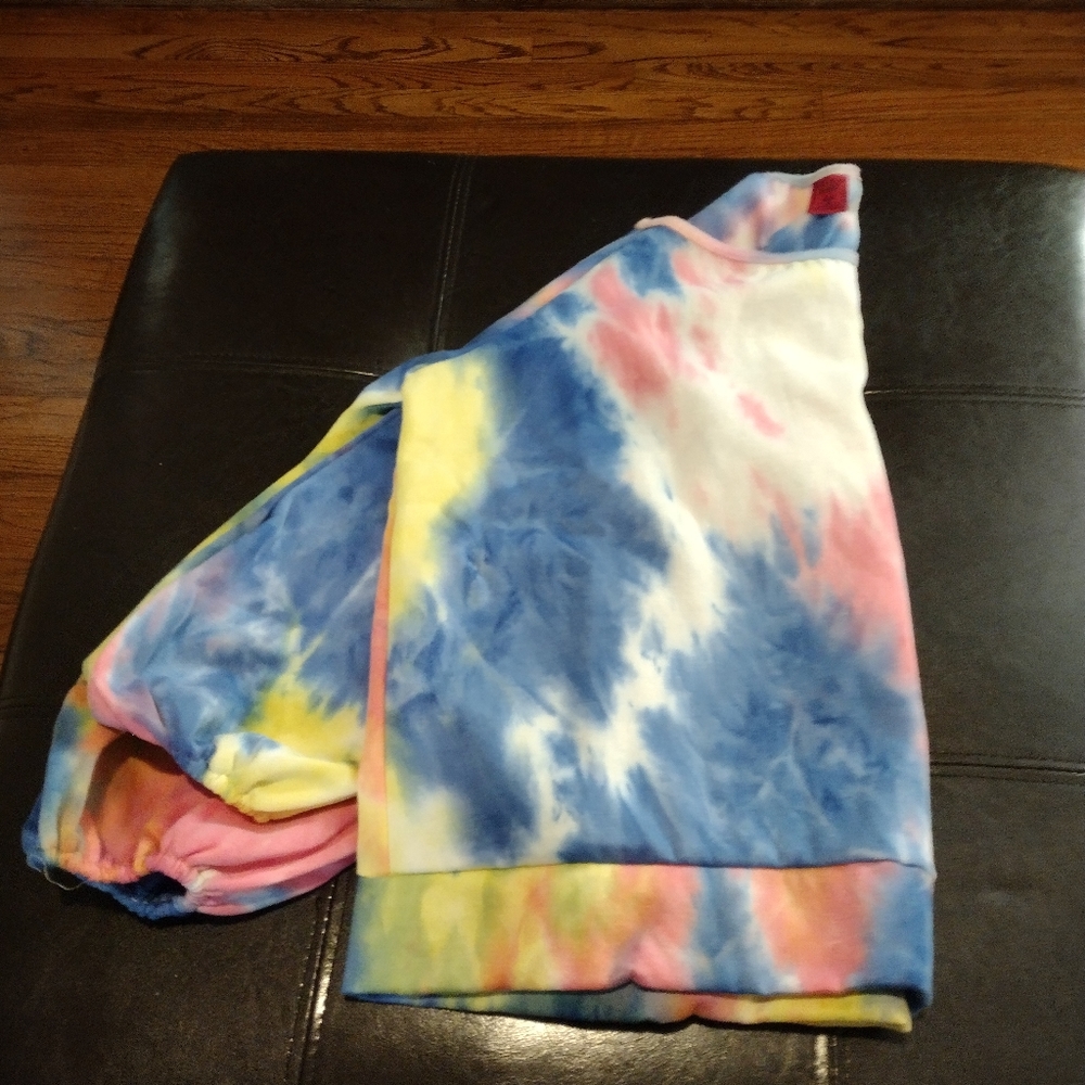 Melissa Masse Raglan pullover - Picture 5 of 10